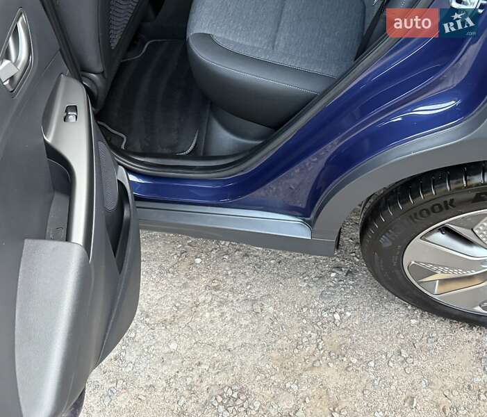 Внедорожник / Кроссовер Hyundai Kona Electric 2020 в Львове фото 53 Внедорожник / Кроссовер Hyundai Kona Electric 2020 в Львове