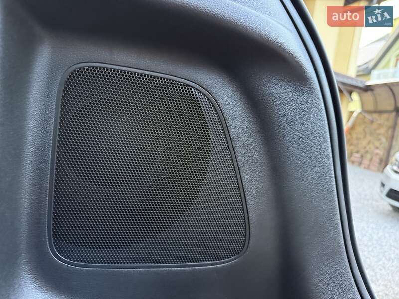 Внедорожник / Кроссовер Hyundai Kona Electric 2020 в Львове фото 96 Внедорожник / Кроссовер Hyundai Kona Electric 2020 в Львове