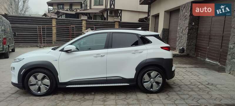 Внедорожник / Кроссовер Hyundai Kona Electric 2020 в Виннице фото 5 Внедорожник / Кроссовер Hyundai Kona Electric 2020 в Виннице