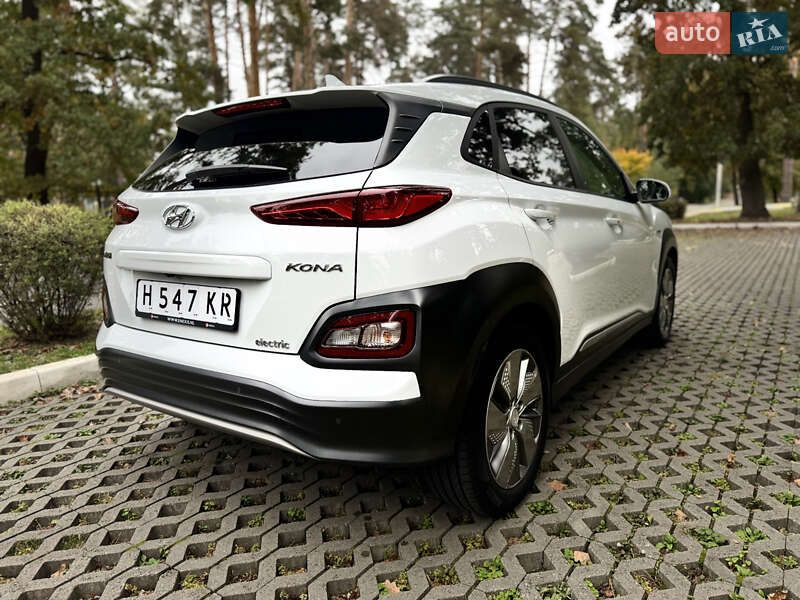 Внедорожник / Кроссовер Hyundai Kona Electric 2020 в Буче