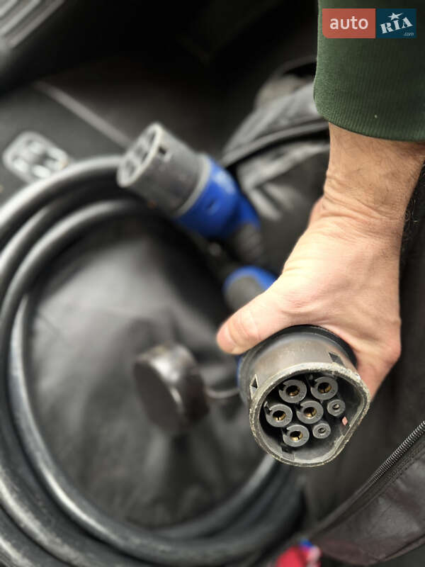 Внедорожник / Кроссовер Hyundai Kona Electric 2020 в Буче