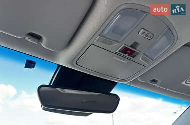 Внедорожник / Кроссовер Hyundai Kona Electric 2020 в 