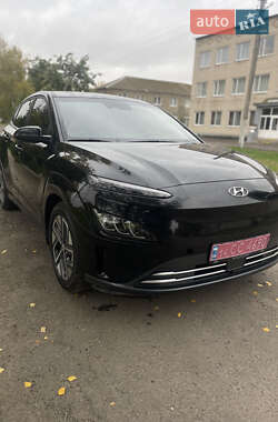 Внедорожник / Кроссовер Hyundai Kona Electric 2023 в Владимире
