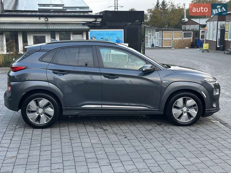 Внедорожник / Кроссовер Hyundai Kona Electric 2019 в Львове фото 9 Внедорожник / Кроссовер Hyundai Kona Electric 2019 в Львове