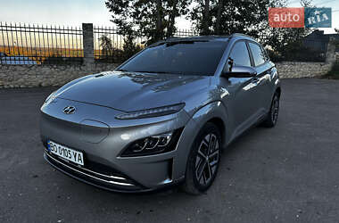 Внедорожник / Кроссовер Hyundai Kona Electric 2022 в Збараже