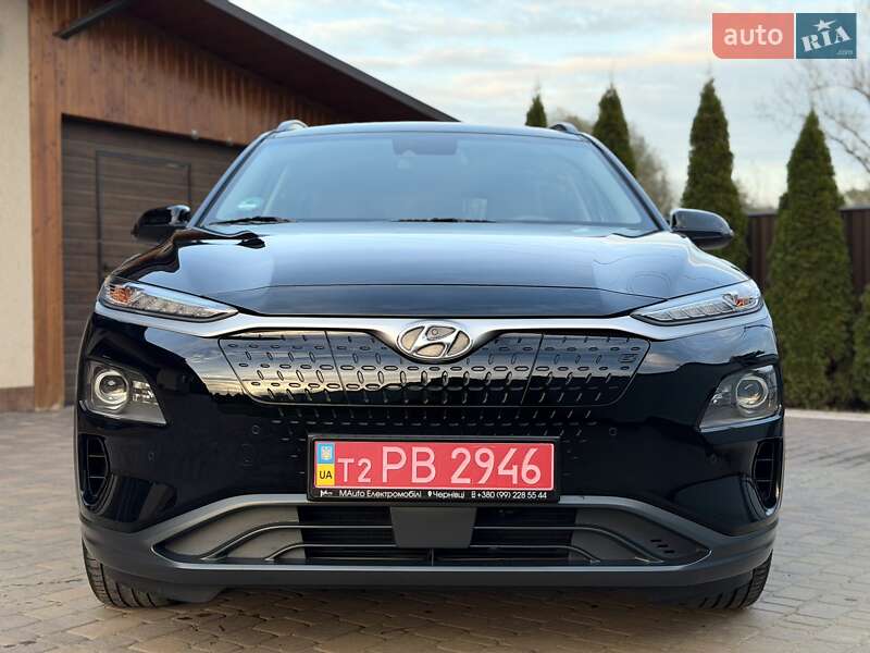 Позашляховик / Кросовер Hyundai Kona Electric 2020 в Чернівцях