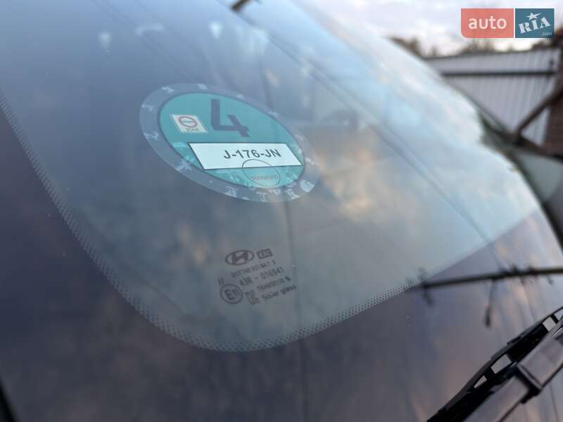 Позашляховик / Кросовер Hyundai Kona Electric 2020 в Чернівцях