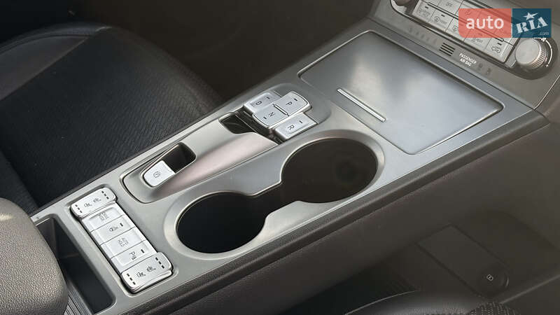 Внедорожник / Кроссовер Hyundai Kona Electric 2018 в Луцке фото 21 Внедорожник / Кроссовер Hyundai Kona Electric 2018 в Луцке