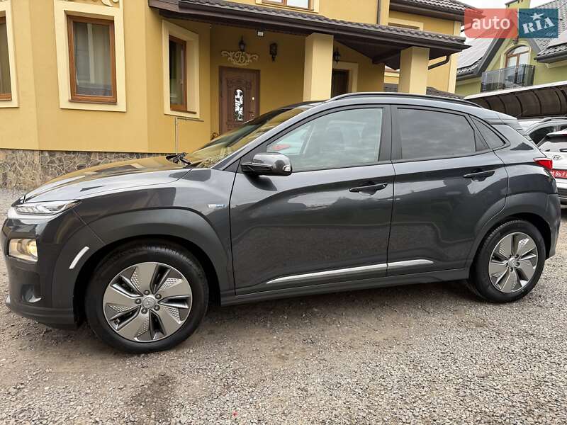 Позашляховик / Кросовер Hyundai Kona Electric 2020 в Львові фото 2 Позашляховик / Кросовер Hyundai Kona Electric 2020 в Львові