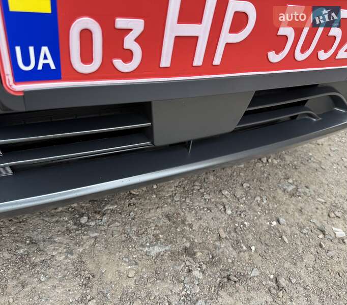 Позашляховик / Кросовер Hyundai Kona Electric 2020 в Львові фото 17 Позашляховик / Кросовер Hyundai Kona Electric 2020 в Львові