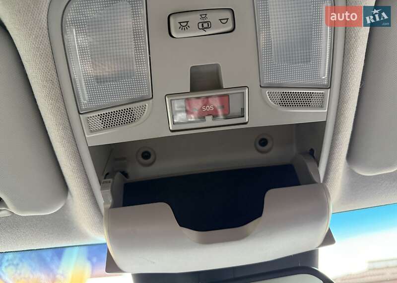 Позашляховик / Кросовер Hyundai Kona Electric 2020 в Львові фото 94 Позашляховик / Кросовер Hyundai Kona Electric 2020 в Львові