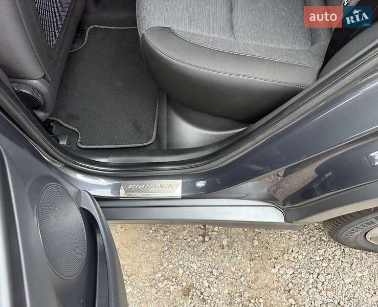 Позашляховик / Кросовер Hyundai Kona Electric 2020 в Львові фото 98 Позашляховик / Кросовер Hyundai Kona Electric 2020 в Львові