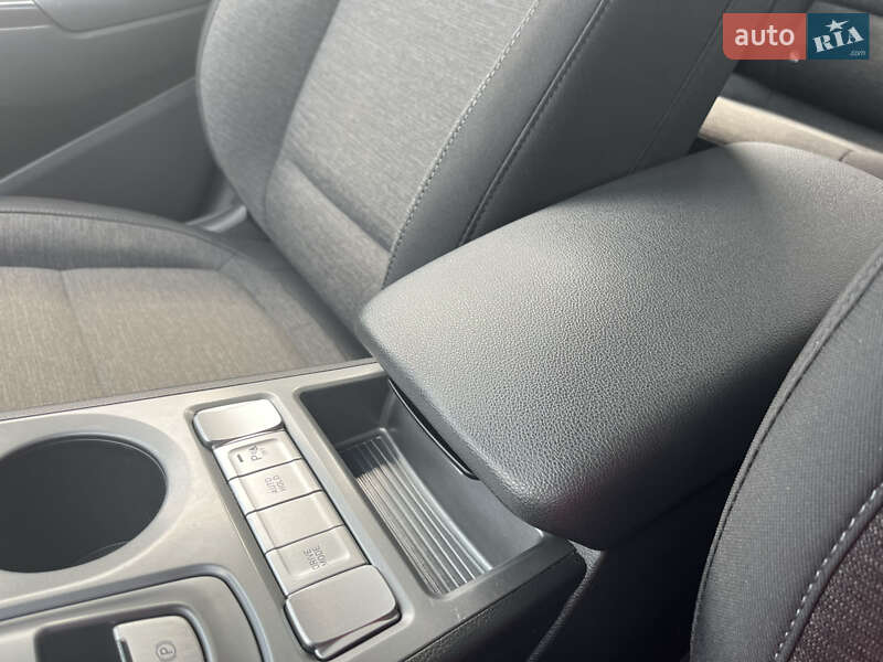 Внедорожник / Кроссовер Hyundai Kona Electric 2020 в Виннице фото 60 Внедорожник / Кроссовер Hyundai Kona Electric 2020 в Виннице