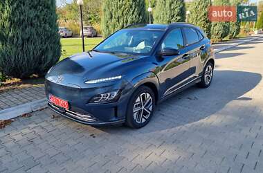 Позашляховик / Кросовер Hyundai Kona Electric 2021 в Чернівцях