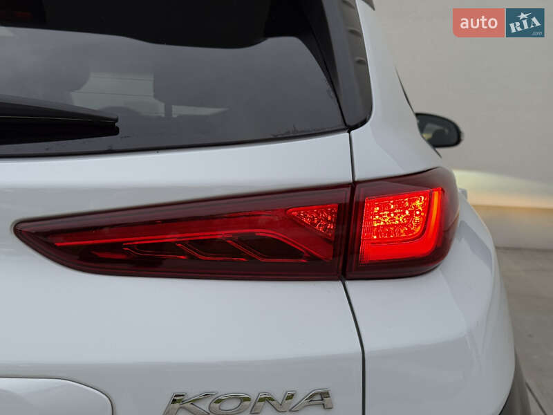 Позашляховик / Кросовер Hyundai Kona Electric 2020 в Луцьку фото 19 Позашляховик / Кросовер Hyundai Kona Electric 2020 в Луцьку