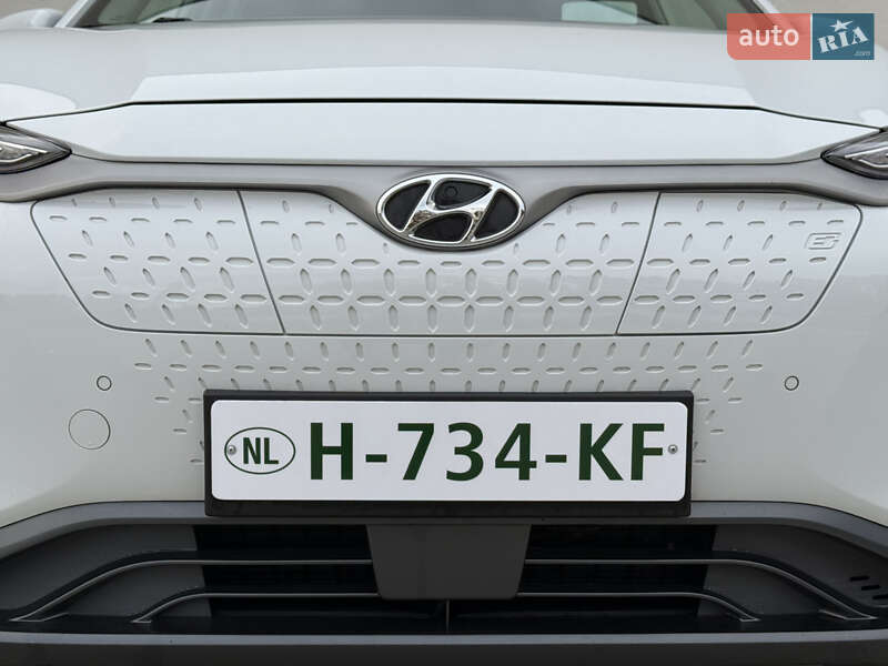 Позашляховик / Кросовер Hyundai Kona Electric 2020 в Луцьку фото 14 Позашляховик / Кросовер Hyundai Kona Electric 2020 в Луцьку