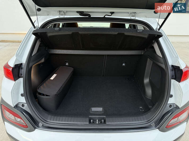 Позашляховик / Кросовер Hyundai Kona Electric 2020 в Луцьку фото 32 Позашляховик / Кросовер Hyundai Kona Electric 2020 в Луцьку