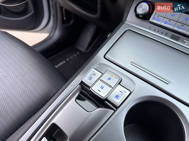 Позашляховик / Кросовер Hyundai Kona Electric 2020 в Луцьку фото 49 Позашляховик / Кросовер Hyundai Kona Electric 2020 в Луцьку