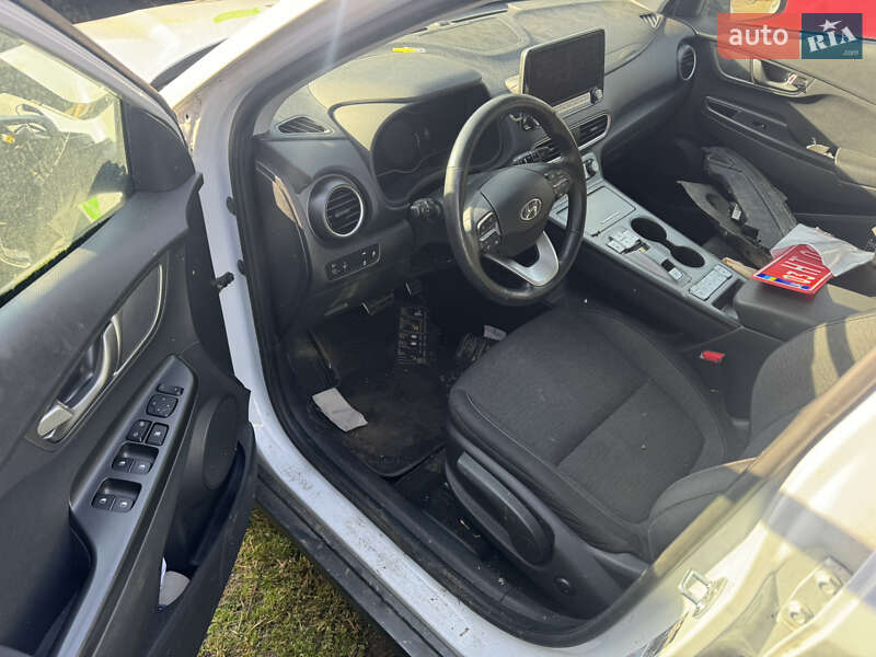 Позашляховик / Кросовер Hyundai Kona Electric 2020 в Рівному