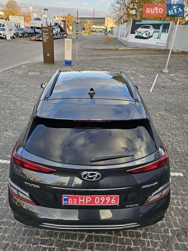 Внедорожник / Кроссовер Hyundai Kona Electric 2022 в Днепре