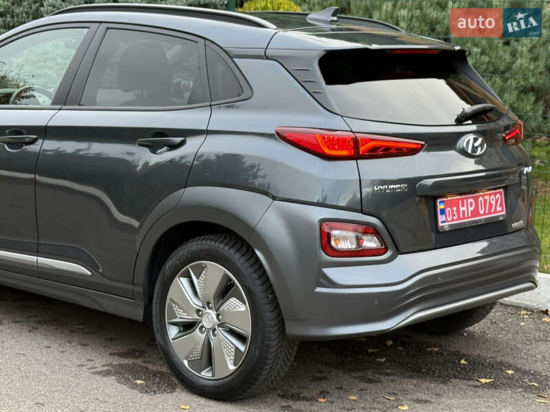 Внедорожник / Кроссовер Hyundai Kona Electric 2020 в Ровно