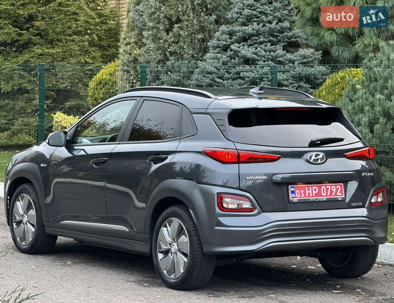 Внедорожник / Кроссовер Hyundai Kona Electric 2020 в Ровно