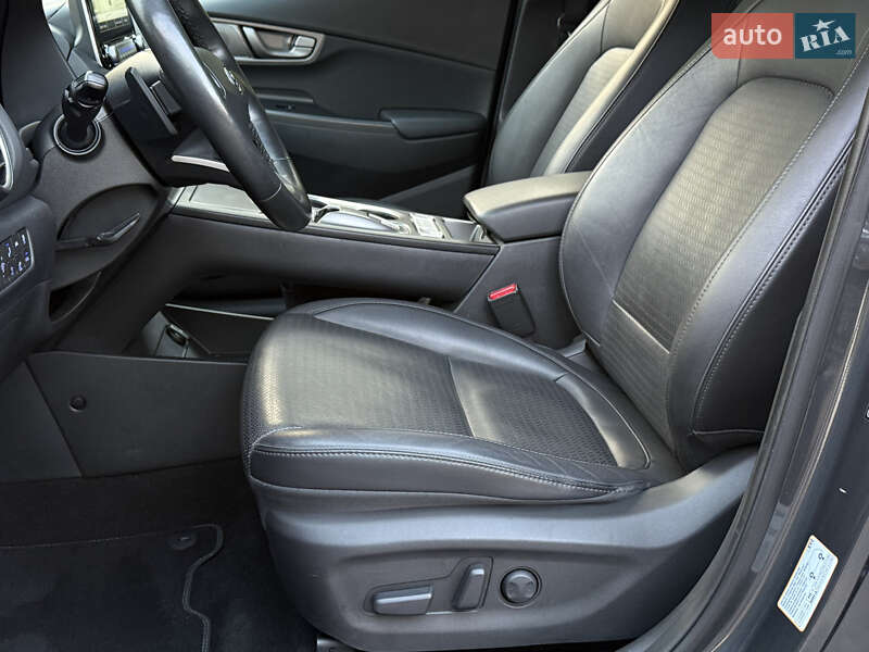 Внедорожник / Кроссовер Hyundai Kona Electric 2020 в Ровно