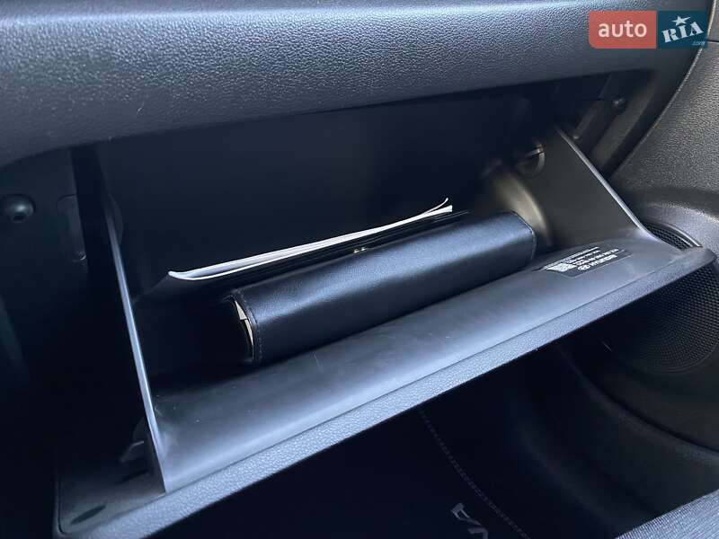 Внедорожник / Кроссовер Hyundai Kona Electric 2021 в Львове