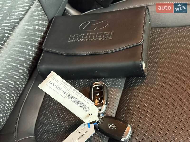 Позашляховик / Кросовер Hyundai Kona Electric 2020 в Луцьку