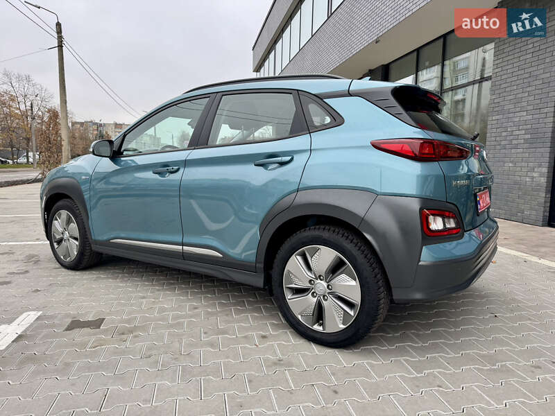 Позашляховик / Кросовер Hyundai Kona Electric 2020 в Івано-Франківську
