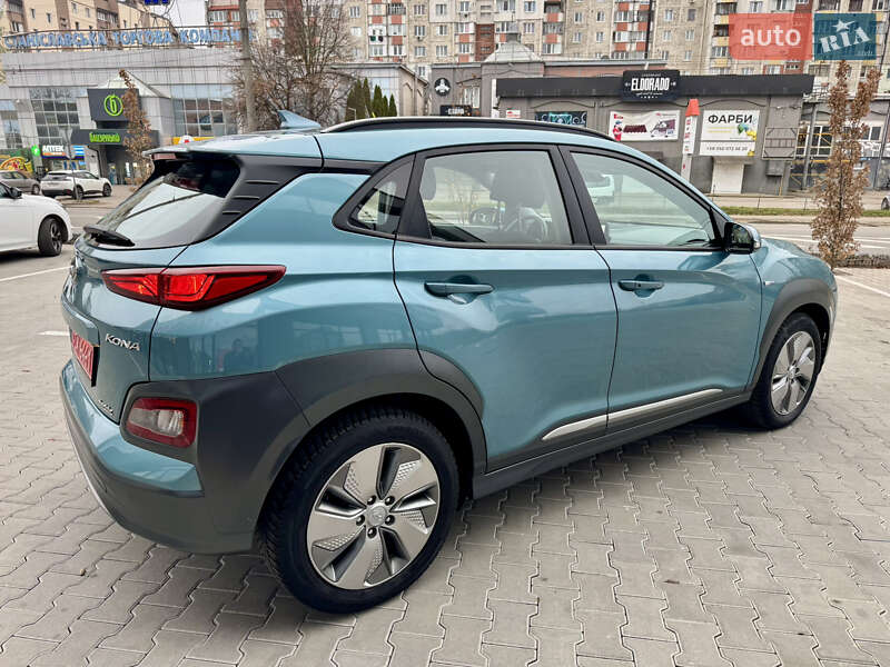 Позашляховик / Кросовер Hyundai Kona Electric 2020 в Івано-Франківську