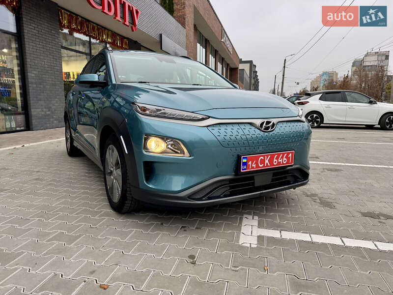 Позашляховик / Кросовер Hyundai Kona Electric 2020 в Івано-Франківську
