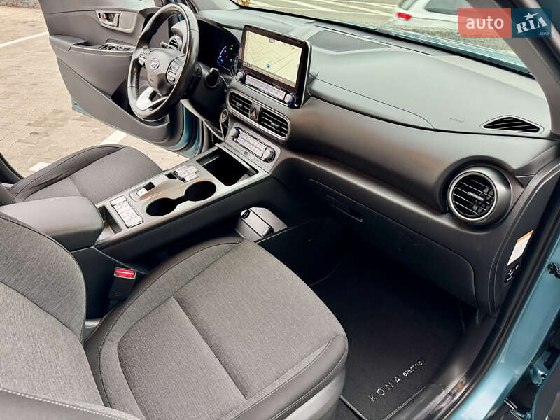 Позашляховик / Кросовер Hyundai Kona Electric 2020 в Івано-Франківську