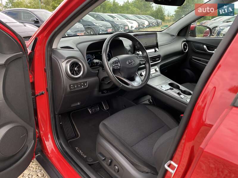 Внедорожник / Кроссовер Hyundai Kona Electric 2022 в Львове