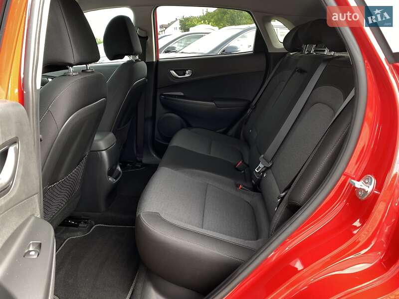 Внедорожник / Кроссовер Hyundai Kona Electric 2022 в Львове