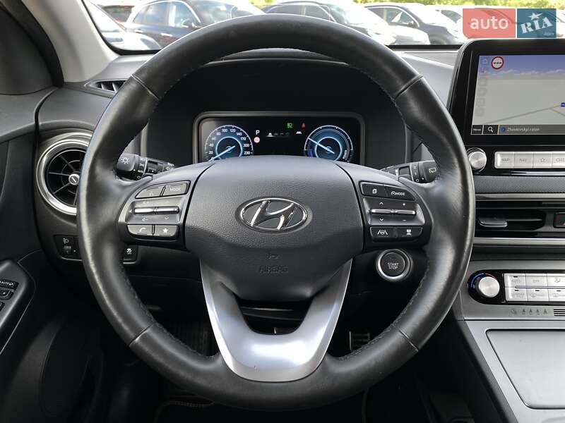 Внедорожник / Кроссовер Hyundai Kona Electric 2022 в Львове