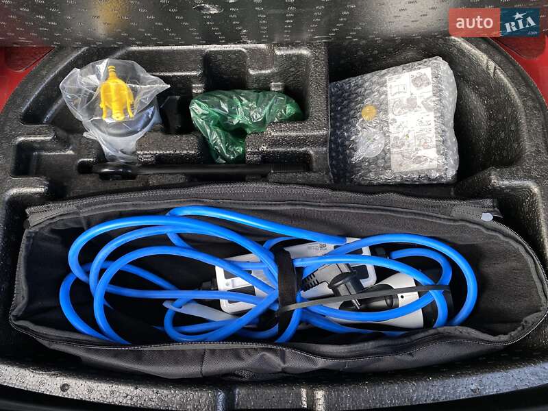 Внедорожник / Кроссовер Hyundai Kona Electric 2022 в Львове