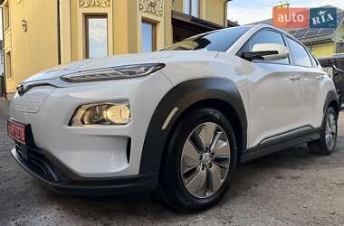 Позашляховик / Кросовер Hyundai Kona Electric 2021 в Львові