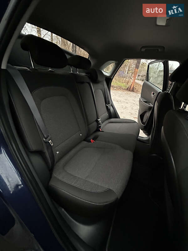 Позашляховик / Кросовер Hyundai Kona Electric 2020 в Дніпрі