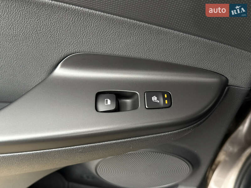 Внедорожник / Кроссовер Hyundai Kona Electric 2021 в Львове