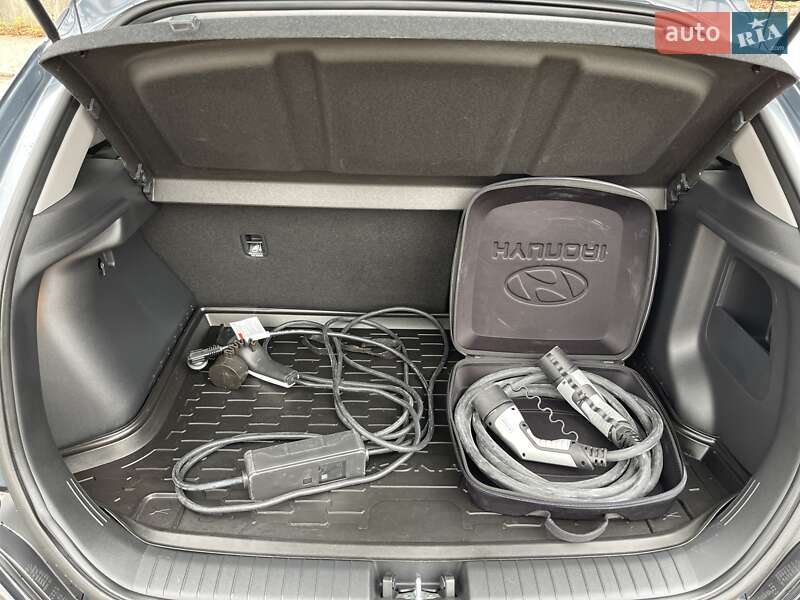 Внедорожник / Кроссовер Hyundai Kona Electric 2022 в Хмельницком фото 33 Внедорожник / Кроссовер Hyundai Kona Electric 2022 в Хмельницком