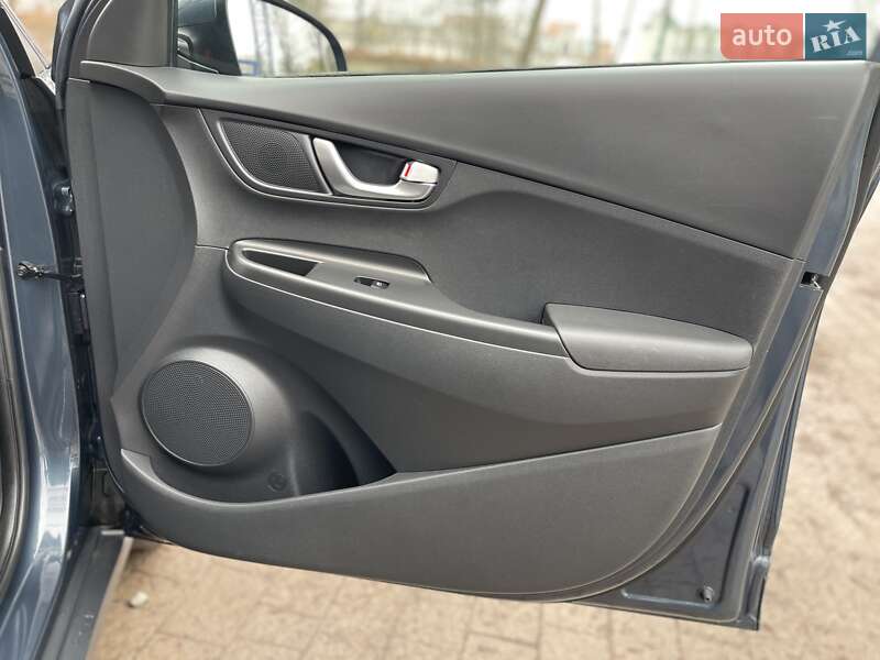 Внедорожник / Кроссовер Hyundai Kona Electric 2022 в Хмельницком фото 44 Внедорожник / Кроссовер Hyundai Kona Electric 2022 в Хмельницком