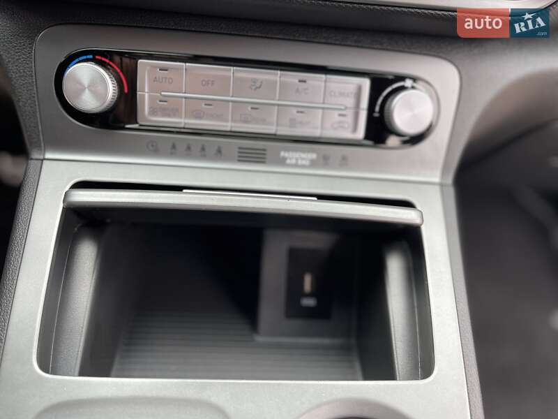 Внедорожник / Кроссовер Hyundai Kona Electric 2022 в Хмельницком фото 52 Внедорожник / Кроссовер Hyundai Kona Electric 2022 в Хмельницком