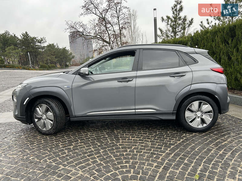Внедорожник / Кроссовер Hyundai Kona Electric 2020 в Днепре фото 6 Внедорожник / Кроссовер Hyundai Kona Electric 2020 в Днепре