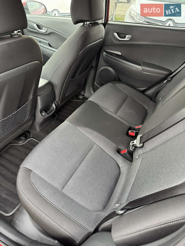 Внедорожник / Кроссовер Hyundai Kona Electric 2022 в Ивано-Франковске