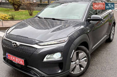 Внедорожник / Кроссовер Hyundai Kona Electric 2020 в Киеве