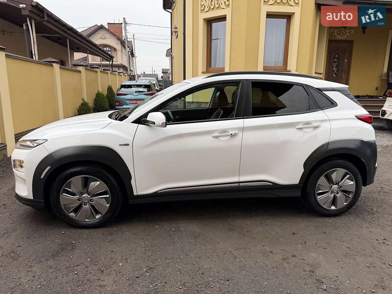 Позашляховик / Кросовер Hyundai Kona Electric 2020 в Львові фото 3 Позашляховик / Кросовер Hyundai Kona Electric 2020 в Львові