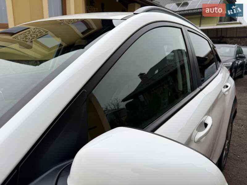 Позашляховик / Кросовер Hyundai Kona Electric 2020 в Львові фото 21 Позашляховик / Кросовер Hyundai Kona Electric 2020 в Львові