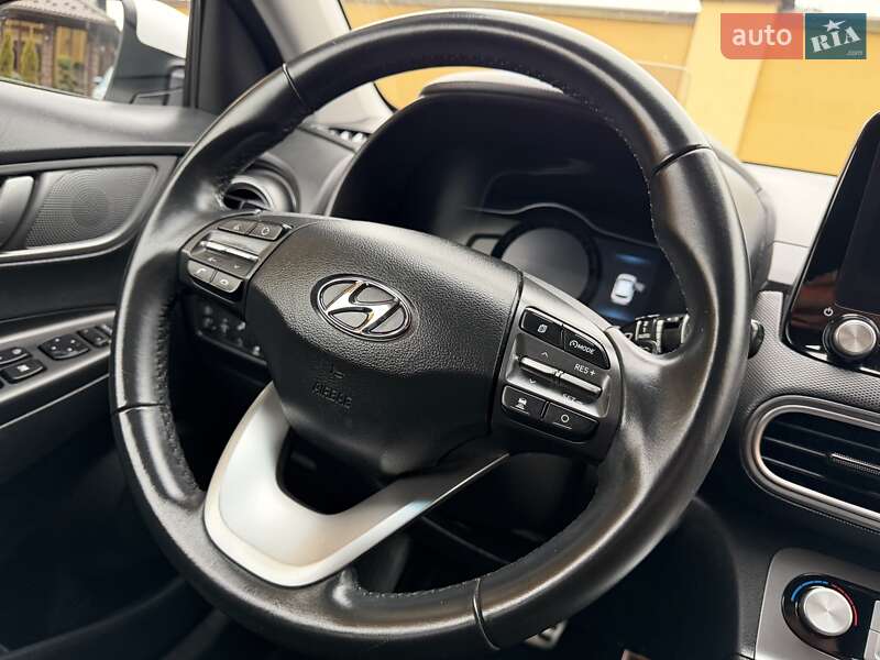 Позашляховик / Кросовер Hyundai Kona Electric 2020 в Львові фото 118 Позашляховик / Кросовер Hyundai Kona Electric 2020 в Львові
