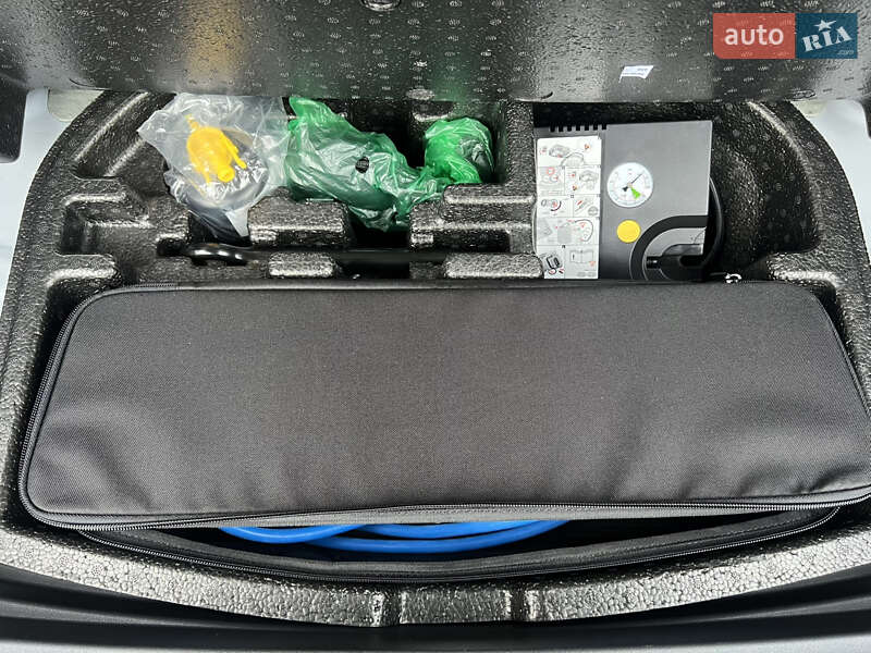 Внедорожник / Кроссовер Hyundai Kona Electric 2020 в Луцке фото 43 Внедорожник / Кроссовер Hyundai Kona Electric 2020 в Луцке